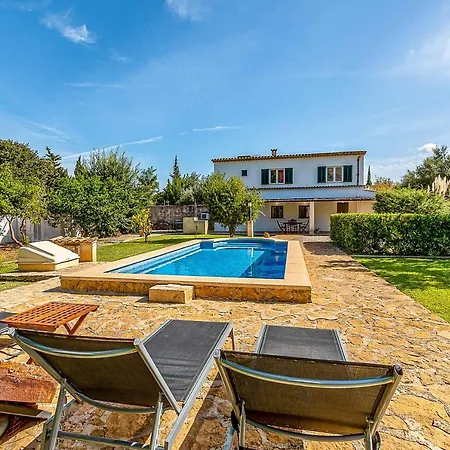 Palmeritas Villa *